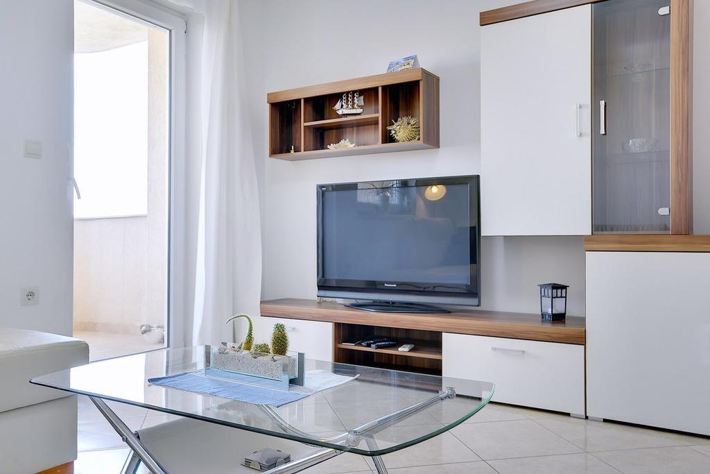 Apartment Frlan ลิทซ์ยัน ภายนอก รูปภาพ